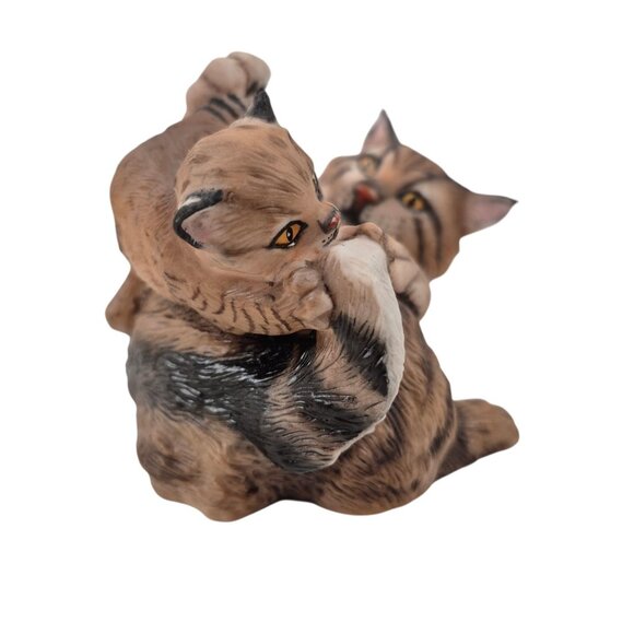 Playful Morning Lynx Cat And Kitten Porcelain Figurine Nicholas Wilson National - Picture 6 of 10